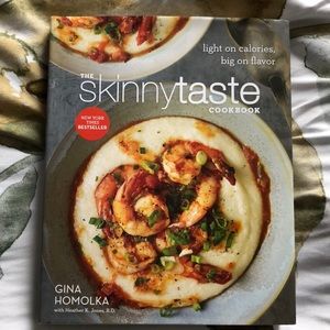 Skinnytaste COOKBOOK by Gina Homolka